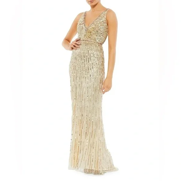 Mac Duggal | Dresses | Mac Duggal New Sequin Starburst Gown In Nude Gold  Size 4 5980 | Poshmark